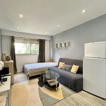 Apartment Charming Near The Old Port - Cannes